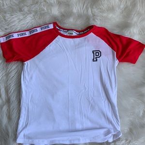 PINK/Victoria’s secret tshirt